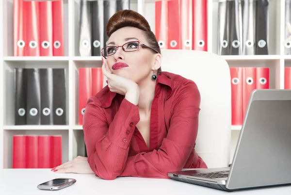 sıkıcı ofis çalışanı