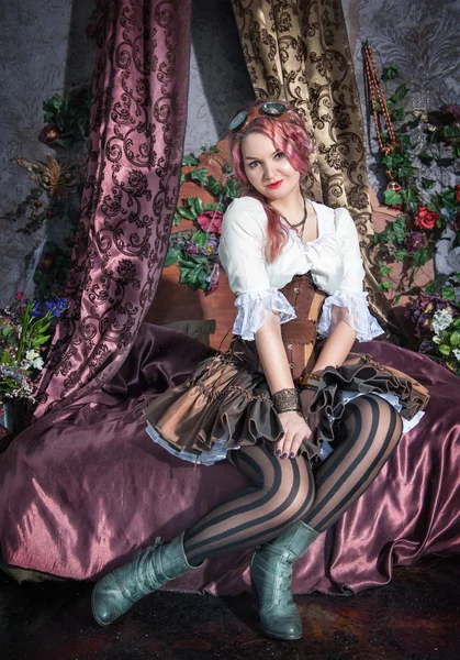 Hermosa mujer steampunk —  Fotos de Stock