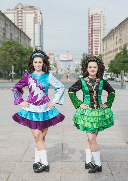 Two women in irish dance dresses posing — Stock Photo, Image