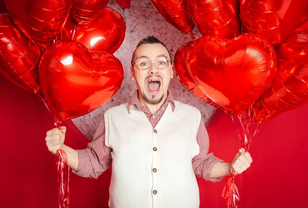 Funny Happy Bearded Retro Style Man White Vest Holding Red — Stock Photo, Image