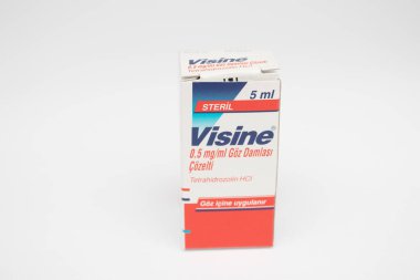 Visine, göz damlası paketi. Antalya, Türkiye - 02.09.2022.