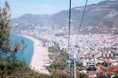 Füniküler taksiden Alanya plajı ve deniz manzarası