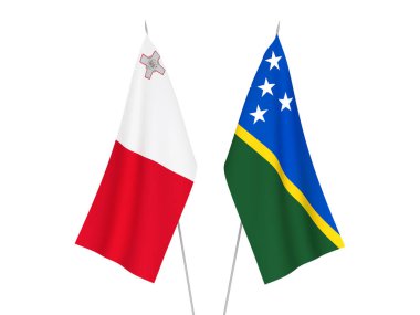 Solomon Adaları ve Malta 'nın ulusal kumaş bayrakları beyaz arka planda izole edildi. 3d resimleme.