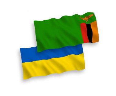 Beyaz arka planda Zambiya Cumhuriyeti ve Ukrayna 'nın ulusal taşıyıcı kumaş bayrakları izole edildi. 1 'e 2 oranında.
