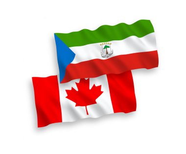 Kanada ve Ekvator Ginesi Cumhuriyeti 'nin ulusal taşıyıcı kumaş bayrakları beyaz arka planda izole edildi. 1 'e 2 oranında.