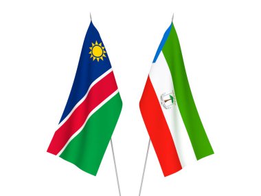 Ekvator Ginesi Cumhuriyeti ve Namibya Cumhuriyeti bayrakları