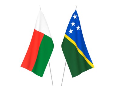 Madagaskar ve Solomon Adaları bayrakları