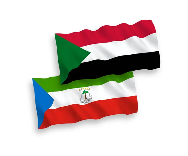 Banderas Nacionales Ondas Vectoriales Guinea Ecuatorial Sudán Aisladas Sobre Fondo — Archivo Imágenes Vectoriales
