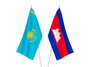 Beyaz arka planda Kazakistan ve Kamboçya Krallığı 'nın ulusal kumaş bayrakları izole edildi. 3d resimleme.
