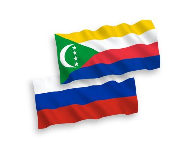 Komoros Birliği ve Rusya 'nın ulusal taşıyıcı kumaş bayrakları beyaz arka planda izole edildi. 1 'e 2 oranında.