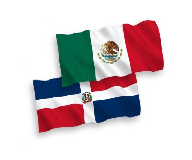 Beyaz arka planda Meksika ve Dominik Cumhuriyeti 'nin ulusal taşıyıcı kumaş bayrakları izole edildi. 1 'e 2 oranında.