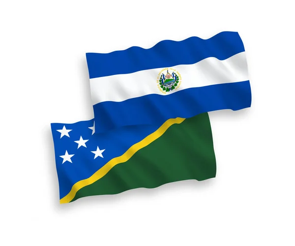 Bandeiras das Ilhas Salomão e da República de El Salvador sobre fundo branco — Vetor de Stock