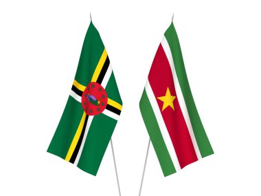 Dominica ve Surinam Cumhuriyeti bayrakları