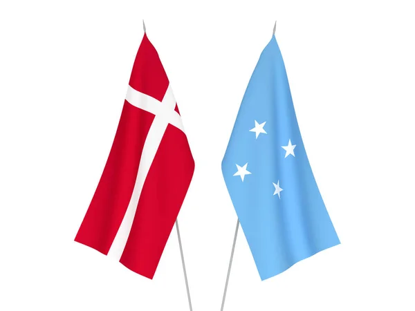 Drapeaux des États fédérés de Micronésie et du Danemark — Photo