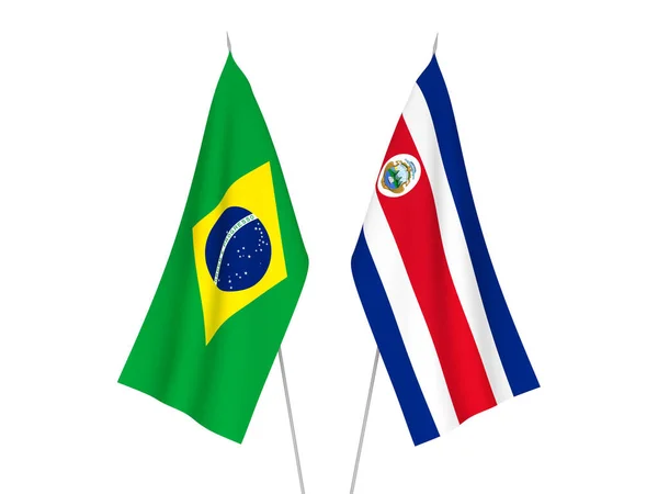 Nationale Stoffen Vlaggen Van Brazilië Republiek Costa Rica Geïsoleerd Witte — Stockfoto