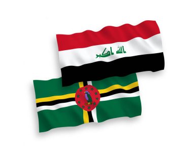 Dominica ve Irak 'ın ulusal taşıyıcı kumaş bayrakları beyaz arka planda izole edildi. 1 'e 2 oranında.