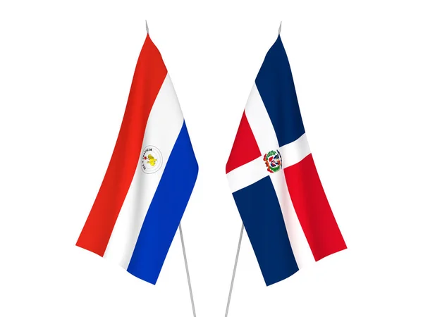 Nationella Tyg Flaggor Dominikanska Republiken Och Paraguay Isolerad Vit Bakgrund — Stockfoto
