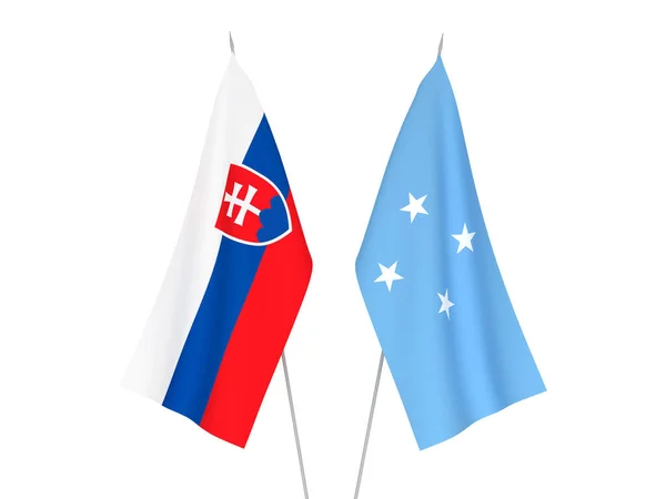 Bandeiras Tecidos Nacionais Dos Estados Federados Micronésia Eslováquia Isoladas Fundo — Fotografia de Stock