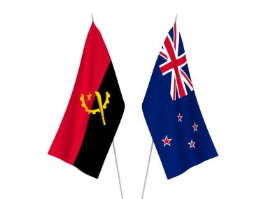 Angola ve Yeni Zelanda 'nın ulusal kumaş bayrakları beyaz arka planda izole edildi. 3d resimleme.