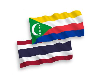 Beyaz arka planda izole edilmiş Ulusal Komoros ve Tayland Birliği bayrakları. 1 'e 2 oranında.