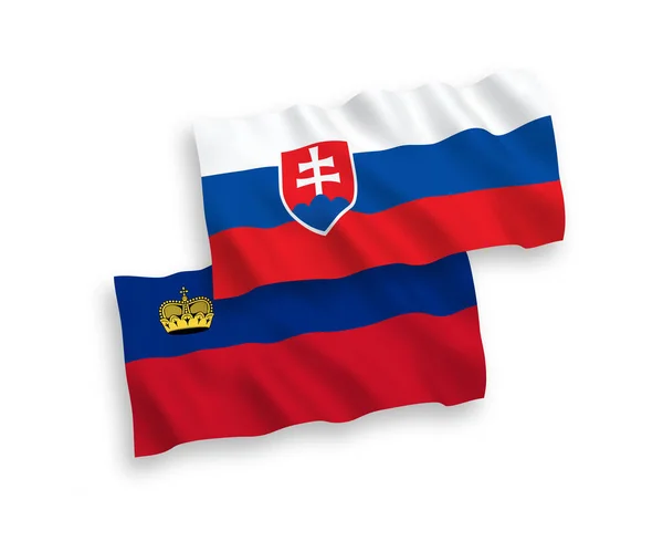 Flaggen der Slowakei und Liechtensteins auf weißem Hintergrund — Stockvektor