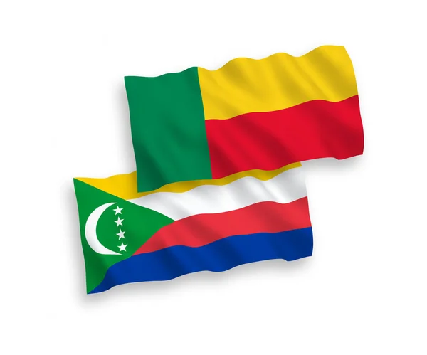 Flags of Union of the Comoros and Benin on a white background — Vector de stock