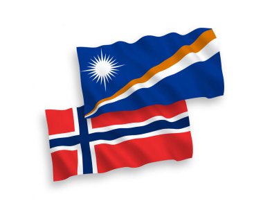 Beyaz arka planda Norveç ve Marshall Adaları Cumhuriyeti bayrakları