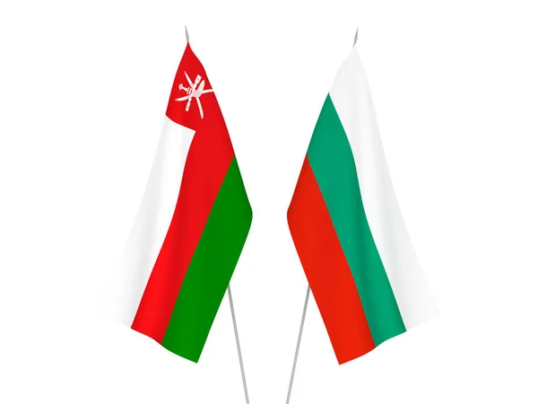 Nationale Stoffen Vlaggen Van Bulgarije Sultanaat Van Oman Geïsoleerd Witte — Stockfoto
