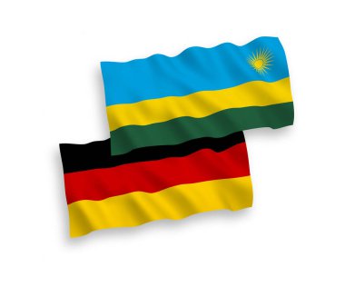 Beyaz arka planda, Almanya ve Ruanda Cumhuriyeti 'nin ulusal taşıyıcı kumaş bayrakları izole edildi. 1 'e 2 oranında.