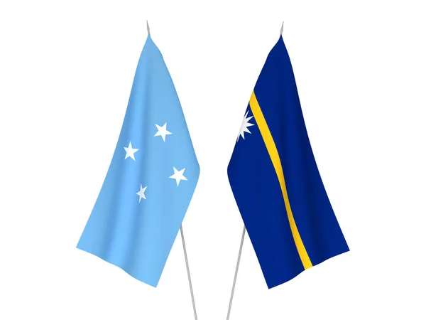 密克罗尼西亚联邦和瑙鲁共和国的国旗以白色背景隔开 3D渲染说明 — 图库照片