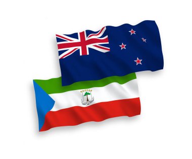 Beyaz arka planda Yeni Zelanda ve Ekvator Ginesi Cumhuriyeti 'nin ulusal taşıyıcı kumaş bayrakları izole edildi. 1 'e 2 oranında.