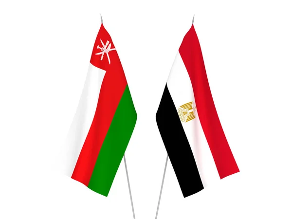 Nationale Stoffen Vlaggen Van Egypte Sultanaat Van Oman Geïsoleerd Witte — Stockfoto