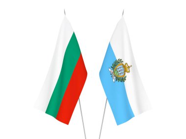 Beyaz arka planda Bulgaristan ve San Marino 'nun ulusal kumaş bayrakları izole edildi. 3d resimleme.