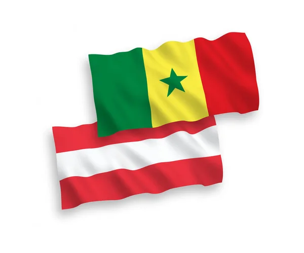 Національні Векторні Прапори Хвиль Австрії Республіки Сенегал Ізольовані Білому Тлі — стоковий вектор