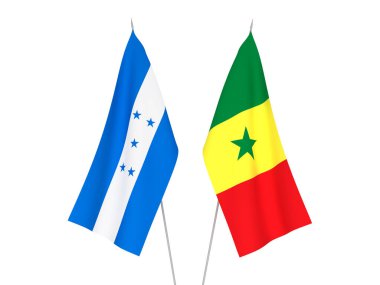 Beyaz arka planda Honduras ve Senegal Cumhuriyetinin ulusal kumaş bayrakları izole edildi. 3d resimleme.