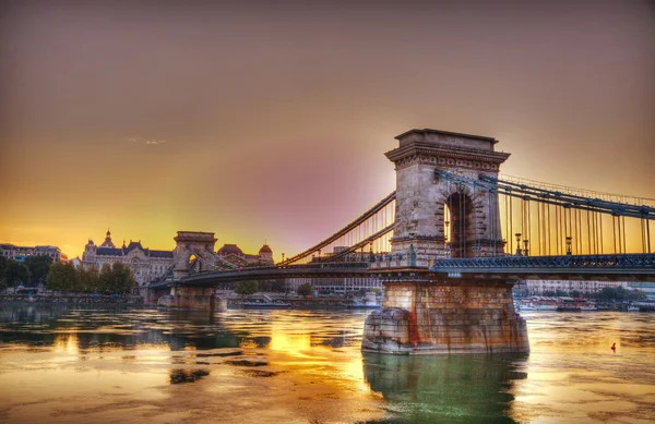 Szechenyi Řetězový most v Budapešti, Maďarsko — Stock fotografie