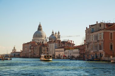 Basilica di santa maria della salute adlı vaporetto yüzen ile