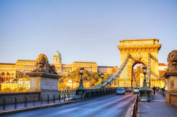 Szechenyi Řetězový most v Budapešti, Maďarsko — Stock fotografie