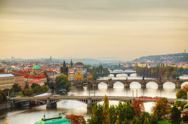 Overview of old Prague with Charles bridge — Stock Photo, Image