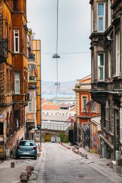 Lonely street of Istanbul in the evening — Stock Photo, Image