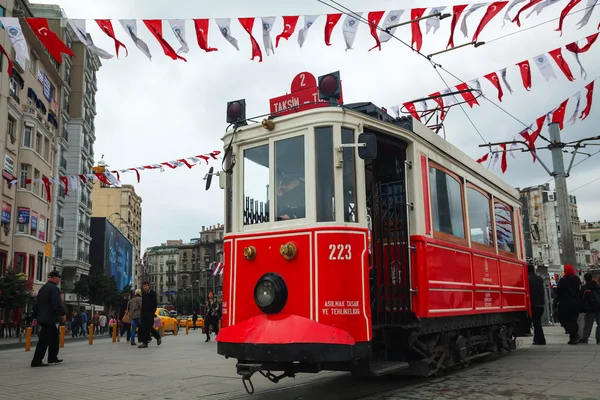 Old-fashioned red tram at the street of Istanbul — Stock Photo, Image