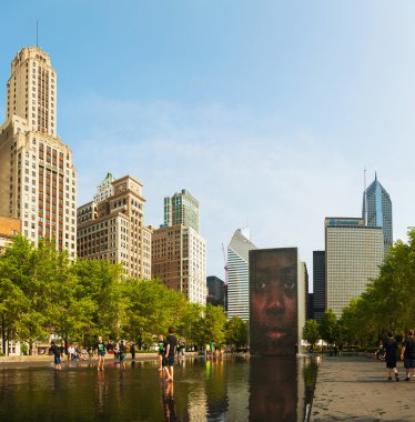 chicago Cityscape taç çeşme ile