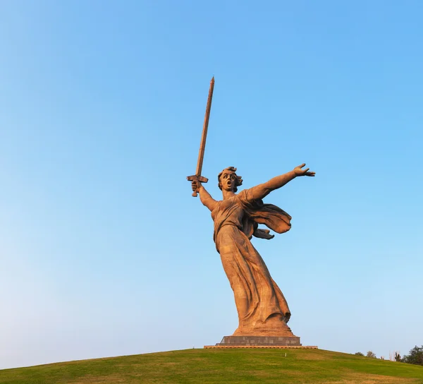 «η μητέρα πατρίδα καλεί!» μνημείο στο Βόλγογκραντ, Ρωσία — Φωτογραφία Αρχείου