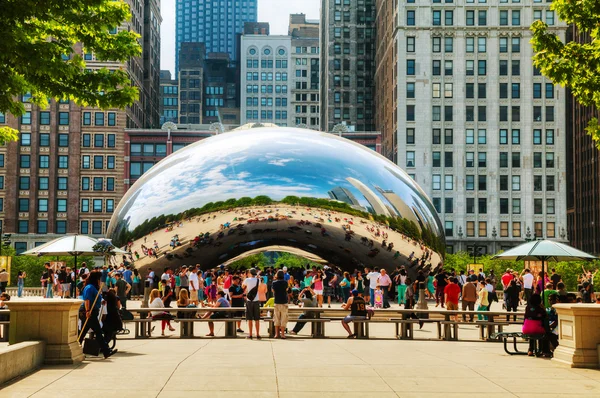 Cloud πύλη γλυπτική στο Millennium park — Φωτογραφία Αρχείου