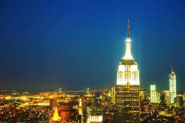 Geceleyin New York Şehri manzarası — Stok fotoğraf