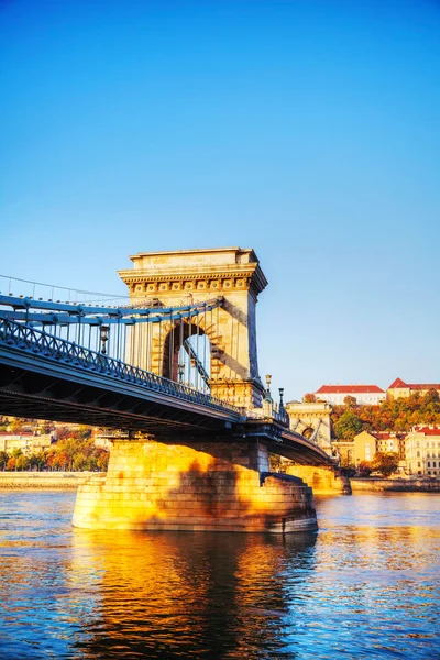 Puente colgante Szechenyi en Budapest, Hungría — Foto de Stock