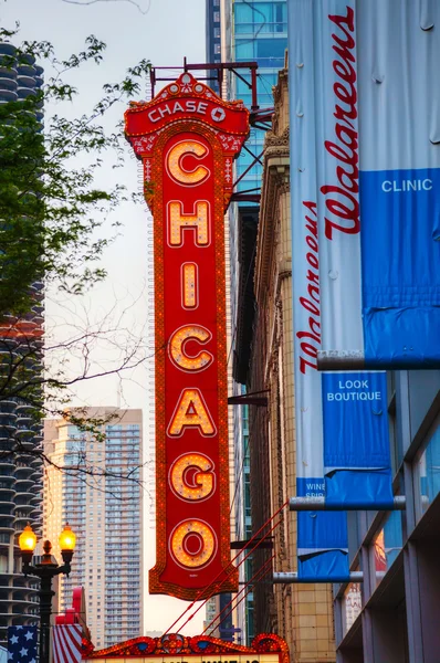 Chicago theather neon teken — Stockfoto