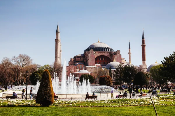 Hagia Sophia in Istanbul, Turkije vroeg in de ochtend — Stockfoto