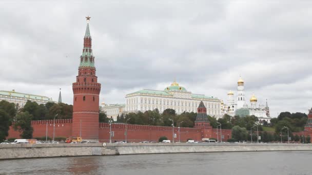 Moskva med Kreml og Moskva-elva – stockvideo
