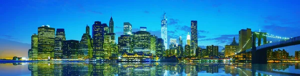 New york city cityscape panorama bij zonsondergang — Stockfoto